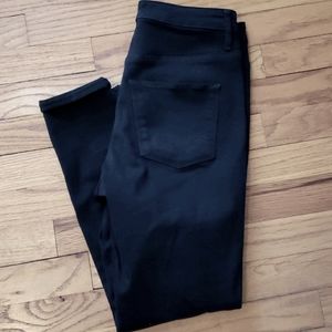 Black skinny jeans 4/27